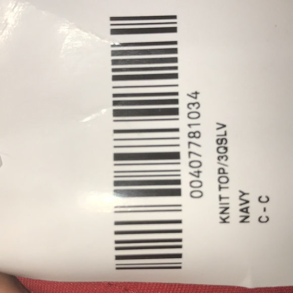 Fashion nova top. Never worn - Picture 3 of 3